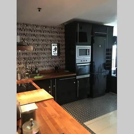 Loft De Diseno Con Garaje